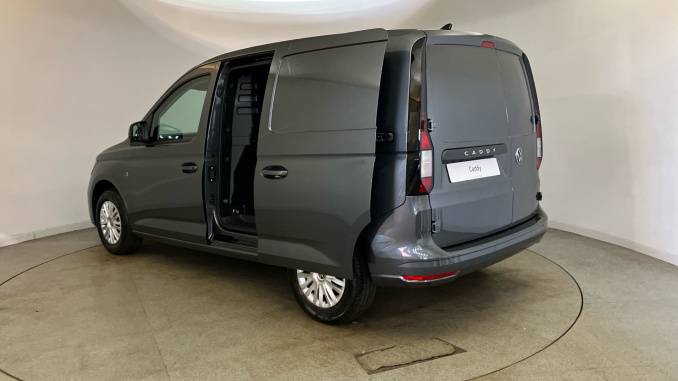 Volkswagen Caddy Cargo C20 Diesel 2.0 TDI 102 Commerce Plus Van [Assistance] - Image 39